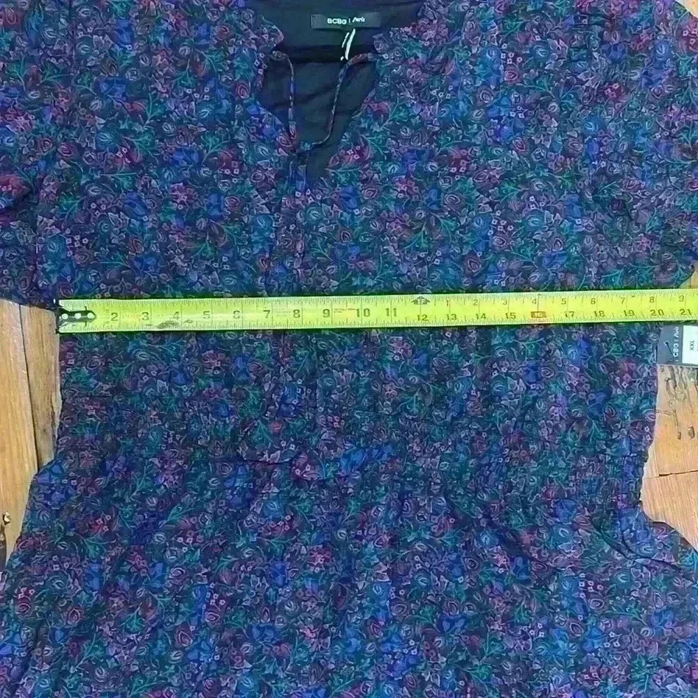 BCBG Paris Collared V-Neck Smocked Tiered Dress, Size XXL NWT - Picture 13 of 15